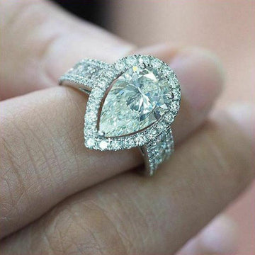 Lovely Pear Shaped AAA+ Cubic Zirconia Diamonds Dazzling Fashion Elegant Ring - The Jewellery Supermarket